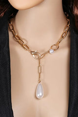 Emersyn Baroque Pearl Necklace