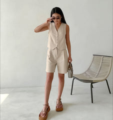 V Neck Vest Sleeveless Tops and Pockets Shorts Set