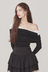 Off-Shoulder Colorblock Long-Sleeved Slim-Fit T-shirt