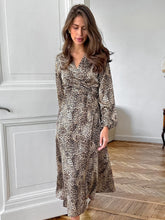 Leopard Print Lantern Sleeve V-Neck Dress
