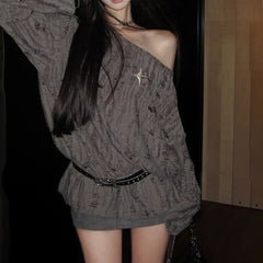 Long-Sleeve Off-Shoulder Plain Distressed T-Shirt