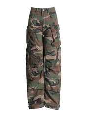 Stylish Camo Cargo Pants for Everyday
