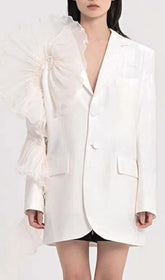 Collard Blazer In White