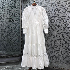 CutwoRK Plunge Midi Dress In White