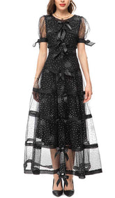 Sequin Bow Detailed Maxi Dress In Black