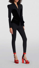V Neck Two Pockets Blazer In Black