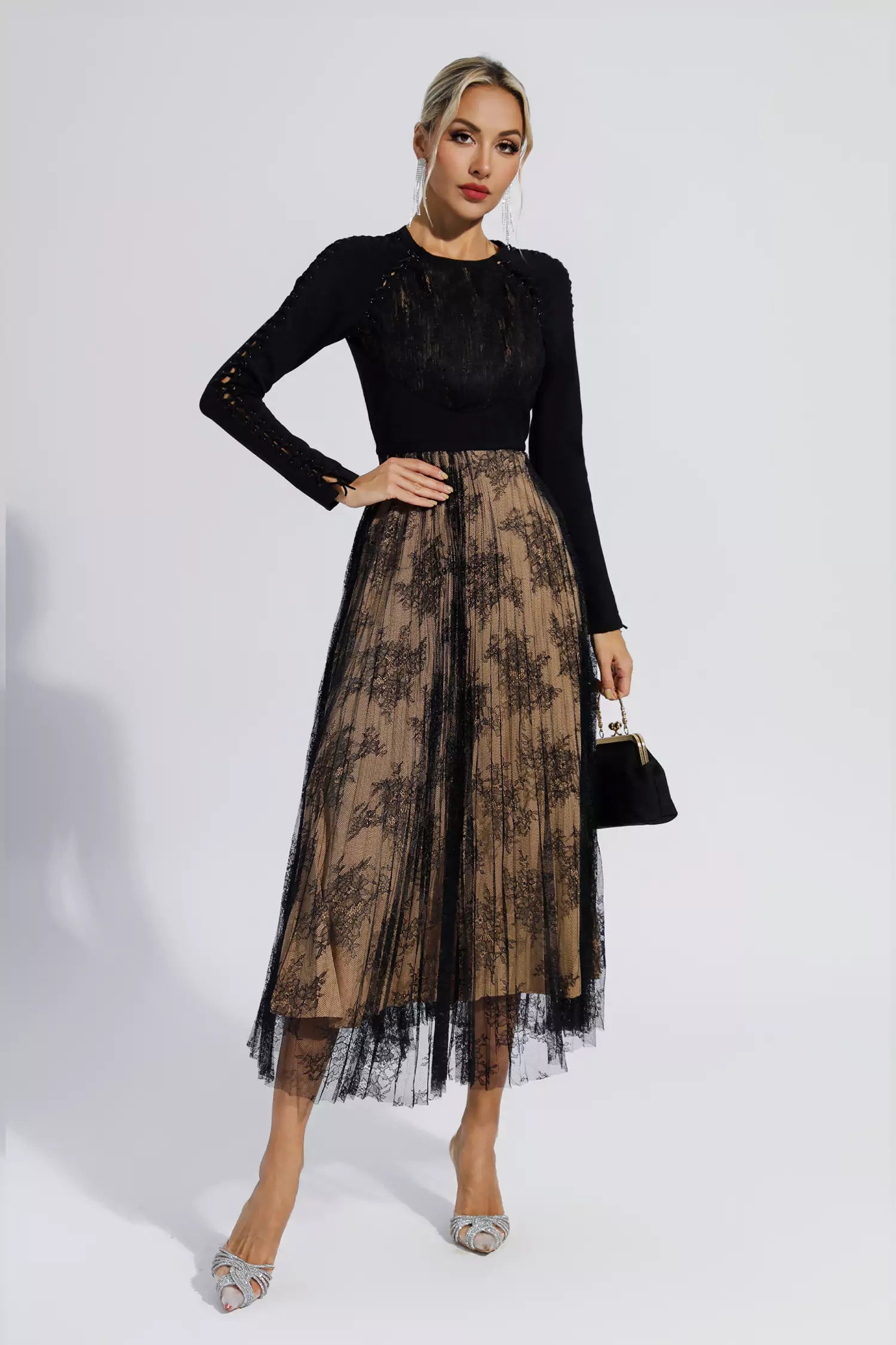 Itzel Black Lace Long Sleeve Maxi Dress