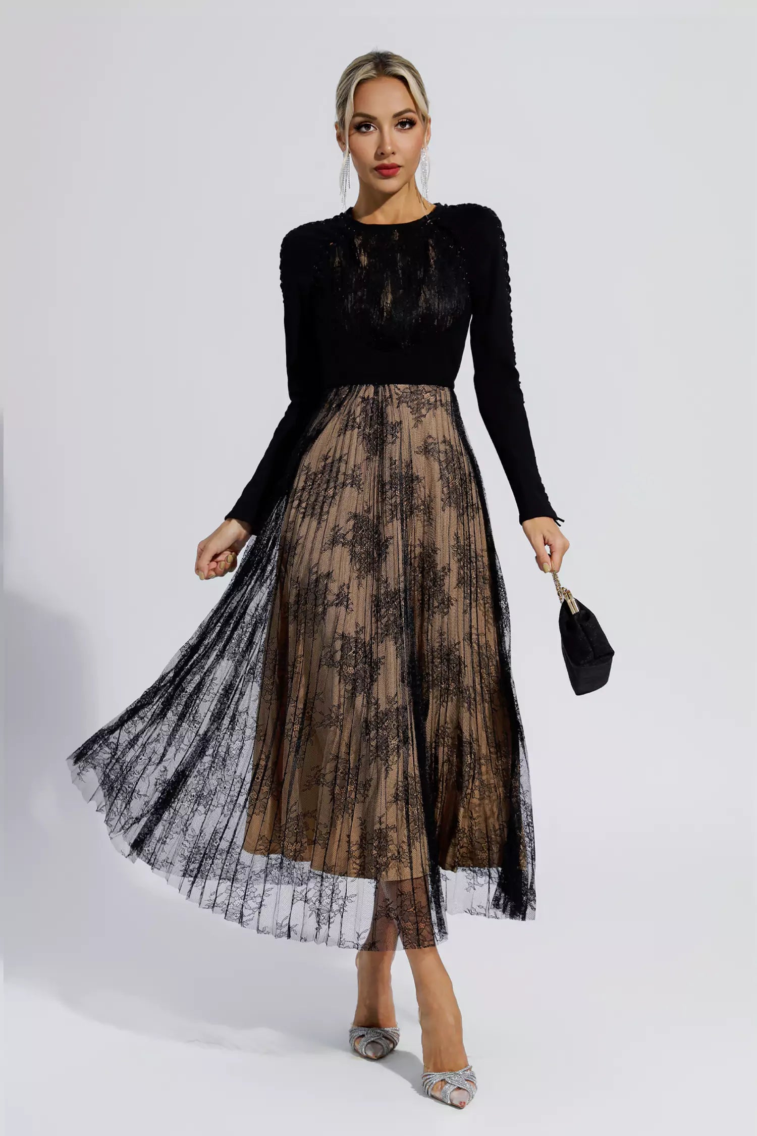 Itzel Black Lace Long Sleeve Maxi Dress