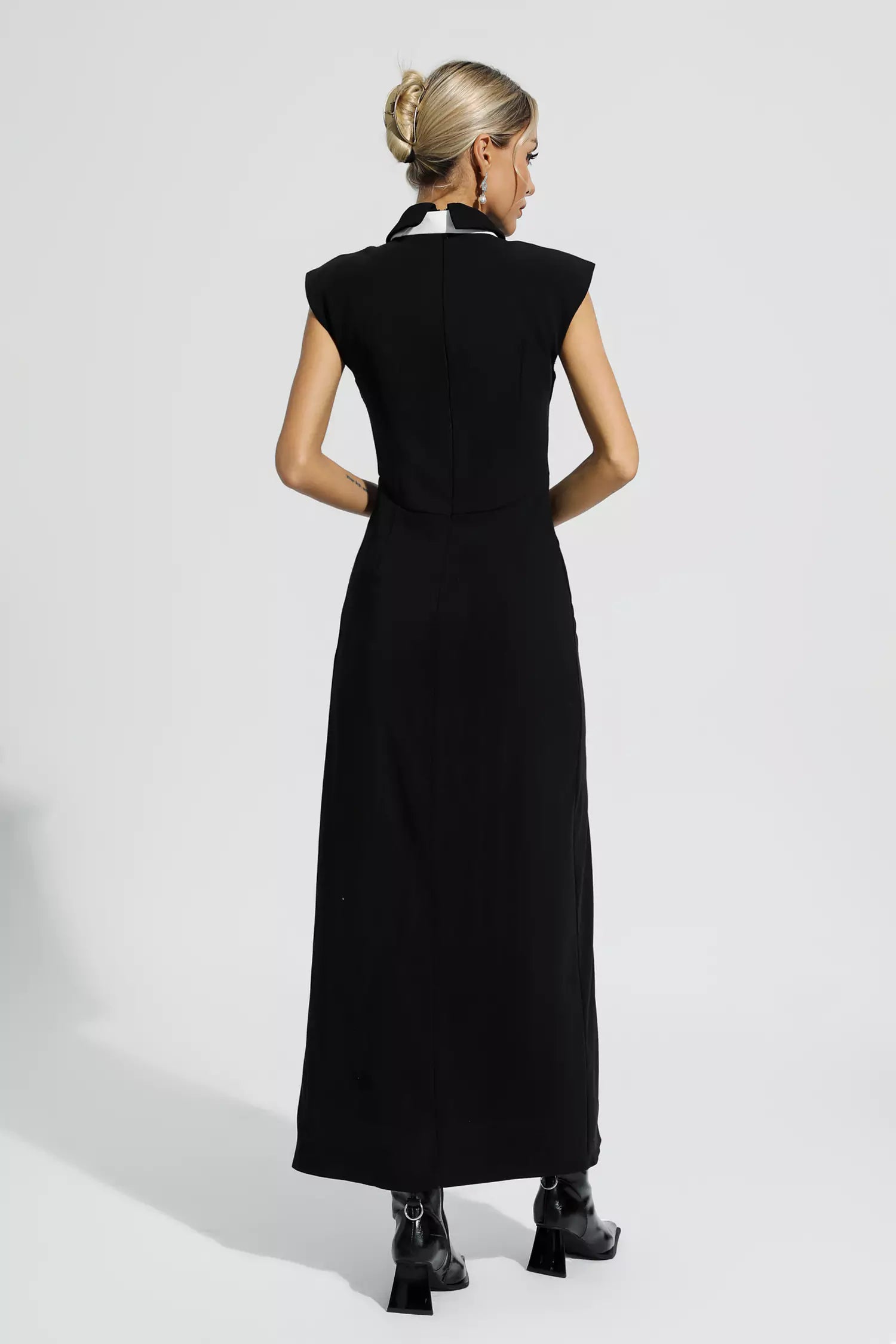 Liberty Black Sleeveless Maxi Dress