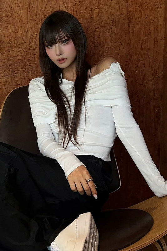 Off-Shoulder Colorblock Long-Sleeved Slim-Fit T-shirt