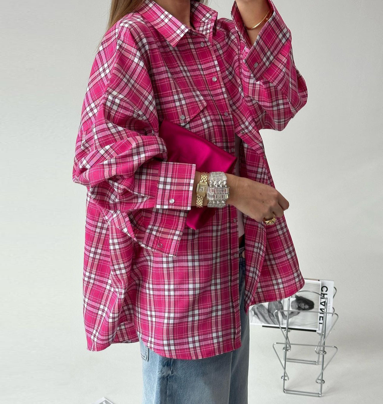 Plaid Collared Long Sleeved Shirt