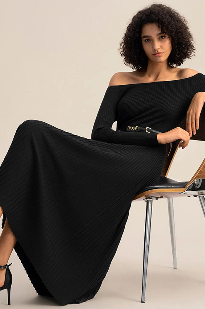 Off The Shoulder Long Sleeved Knitted Dress