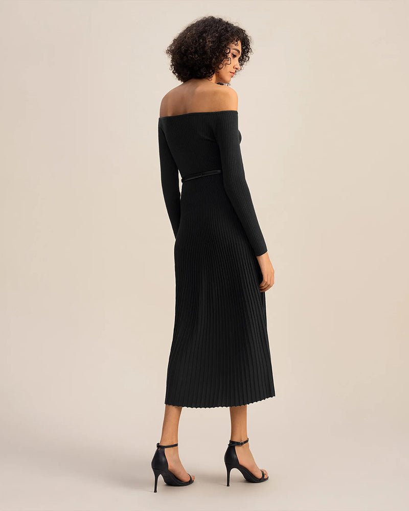 Off The Shoulder Long Sleeved Knitted Dress