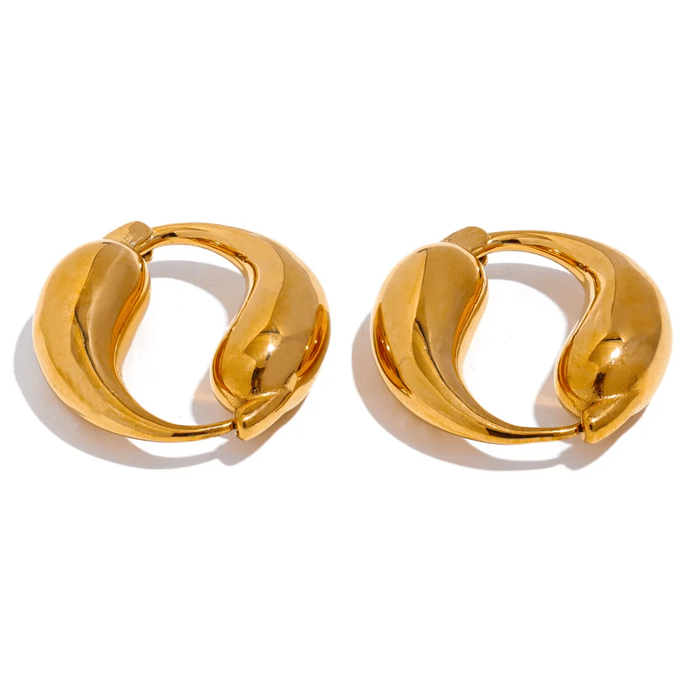 Katara Hoop Earrings