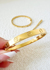 Mabel Love Bracelet (FREE OVER $200)