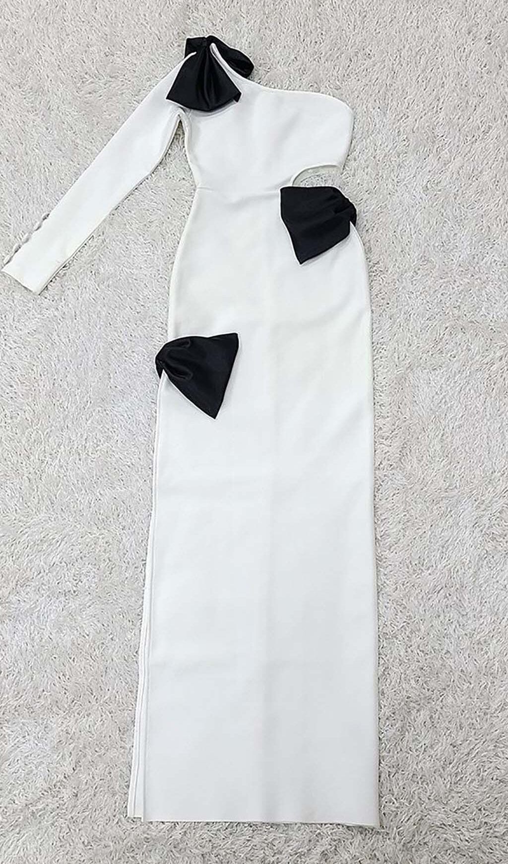 Cut Out One-Shoulder Maxi Dress In White