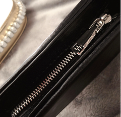 Black LOVE Diamond LeaTher Clutch